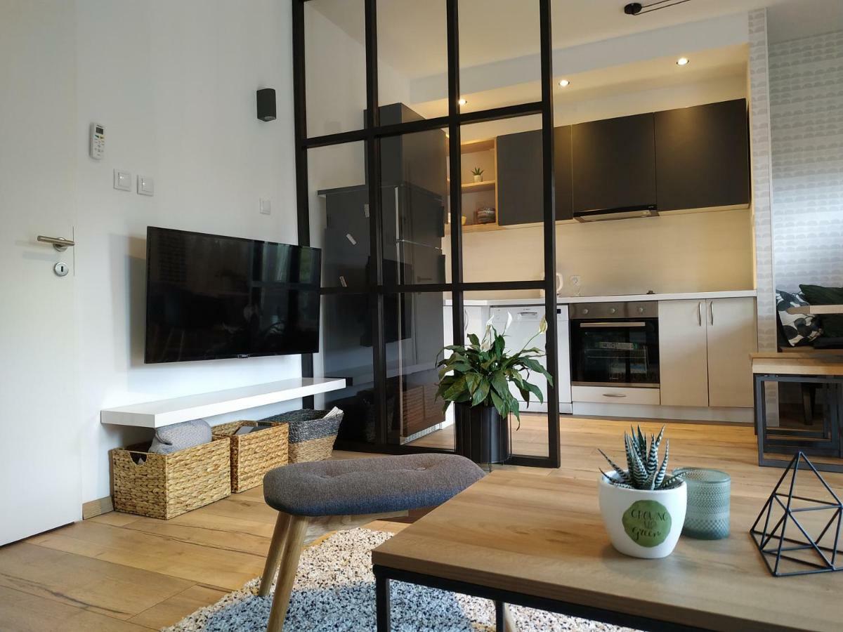Avisi Home تريبينيي المظهر الخارجي الصورة