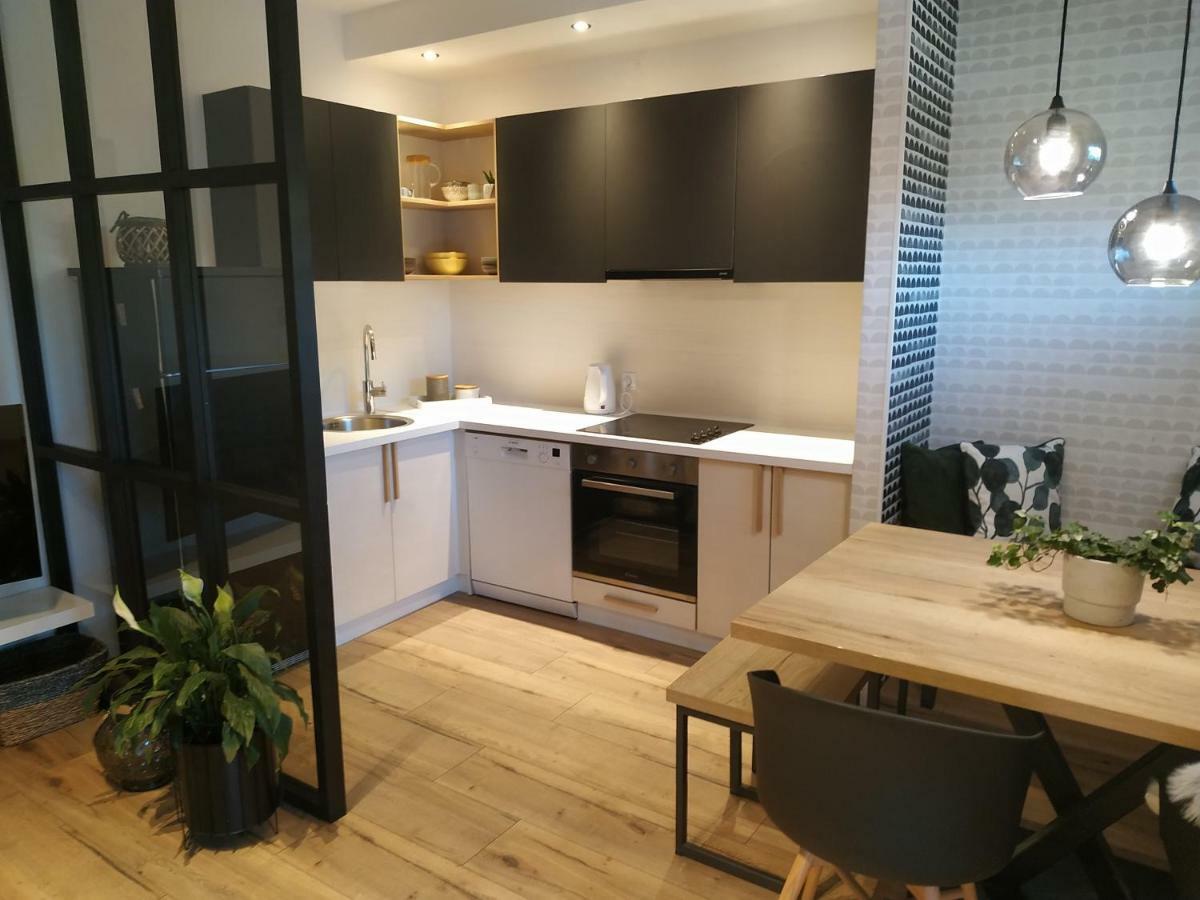 Avisi Home تريبينيي المظهر الخارجي الصورة